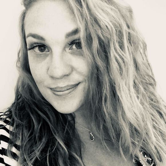 Meet your Posher, Sherrie - Picture 1 of 1